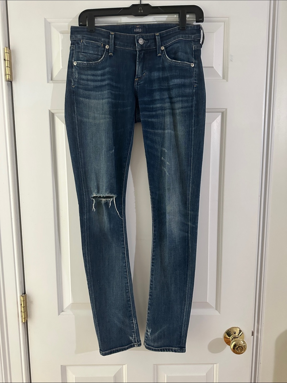 Lot of 3 women’s designer jeans in good/excellent pre owned condition. Size 25.